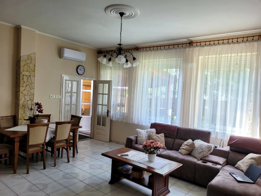 c3-1-name c2-1-name, Nyíregyháza