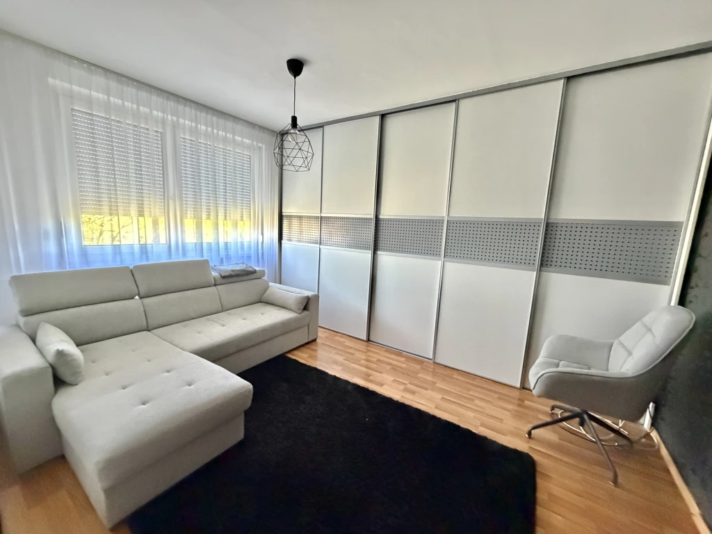 c3-1-name c2-21-name, Nyíregyháza