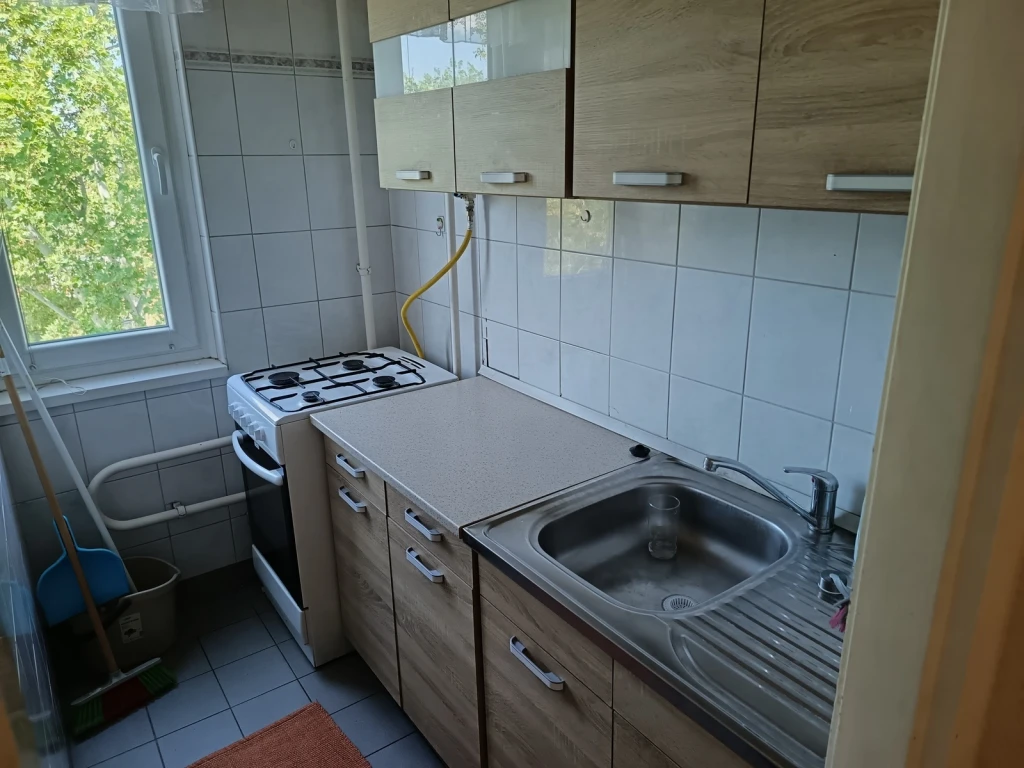 Nyíregyháza, Jósavárosban 1+1 szobás, jó állapotú lakás eladó!