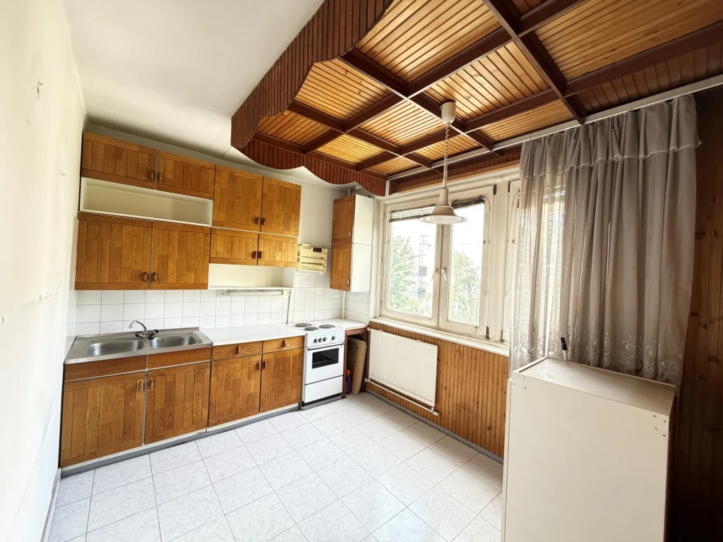 Nyíregyháza belvárosában, a Dohány utcán 78 m²-es lakás eladó!