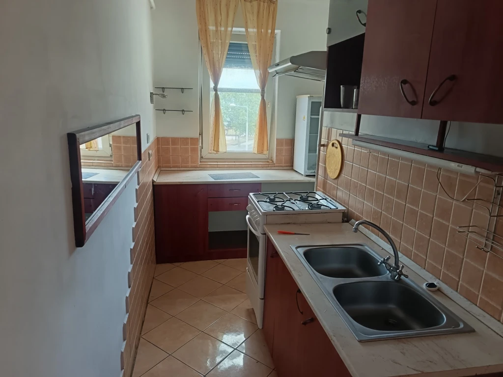 Nyíregyháza, Belvároshoz közel, 2+1 szobás, loggiás lakás eladó!