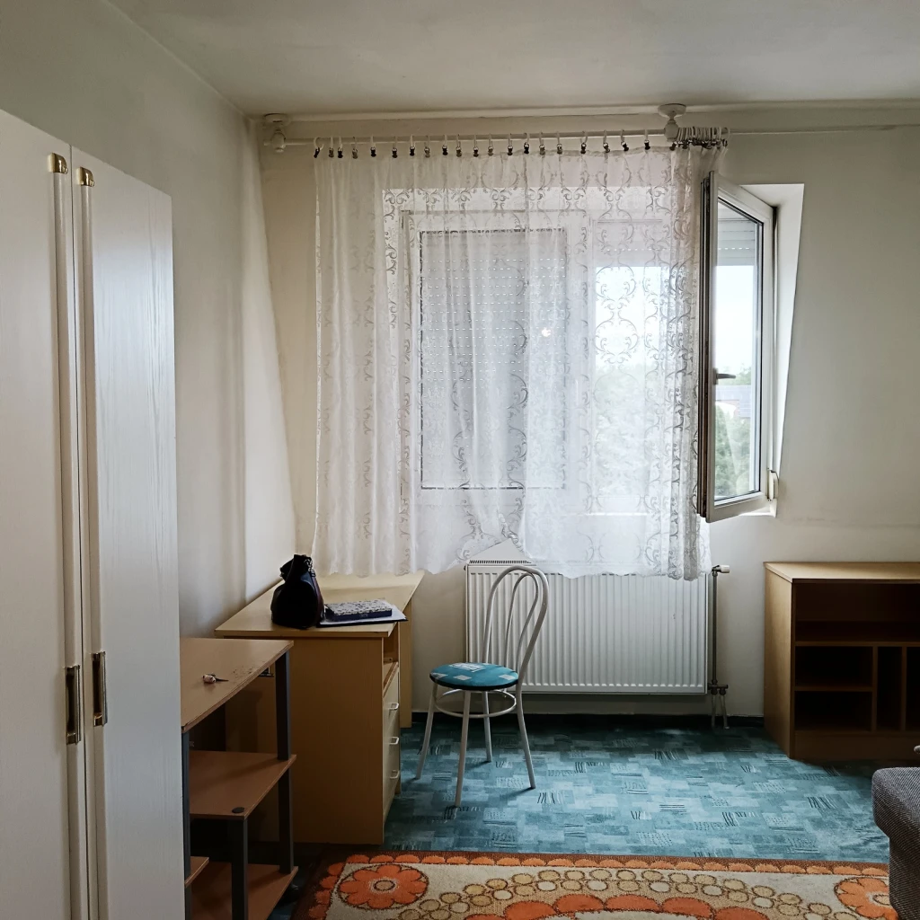 Nyíregyháza-Belváros közeli, 30 m2-es, egy szobás lakás eladó