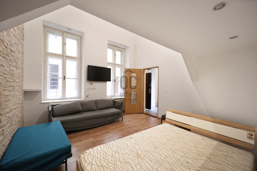 Eladó téglalakás, Budapest VI. kerület, Diplomatanegyed