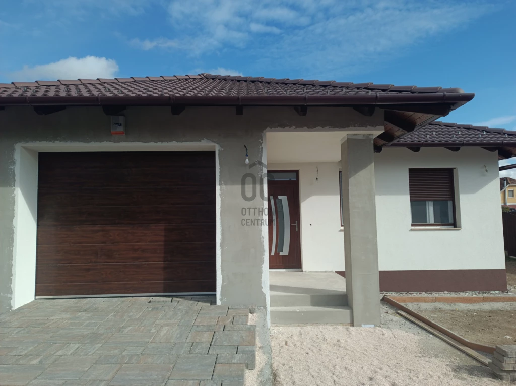 For sale house, Érd, Dombosváros