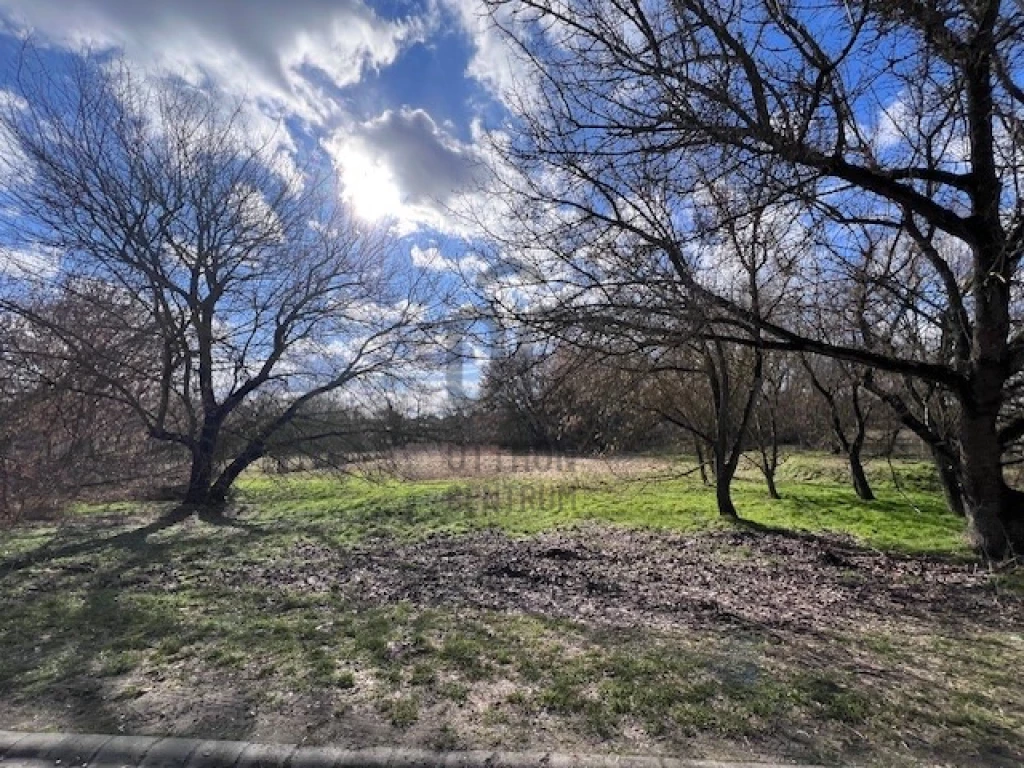 Eladó külterületi telek, Fót, Fótújfalu