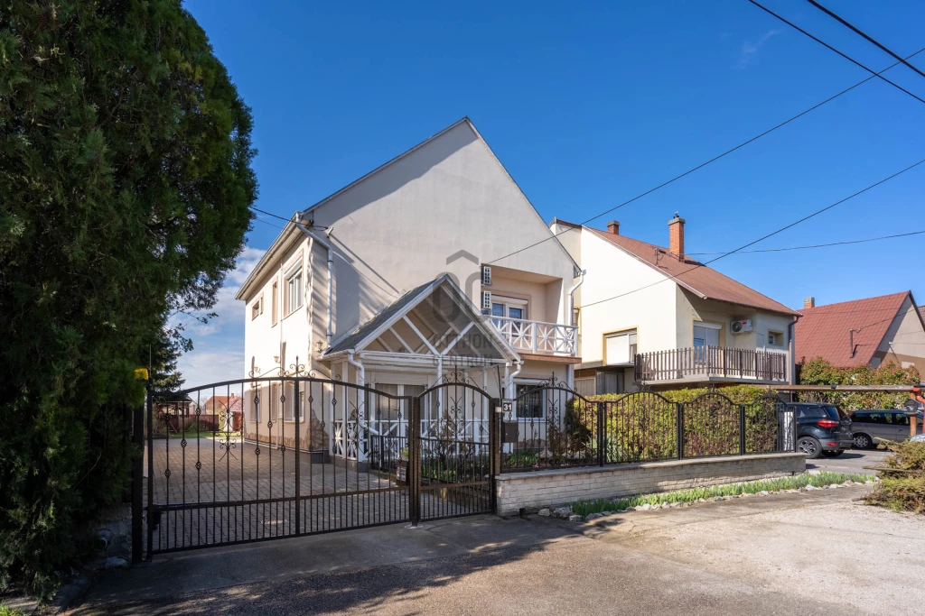 For sale house, Székesfehérvár, Őrhalmi szőlők, Határ utca