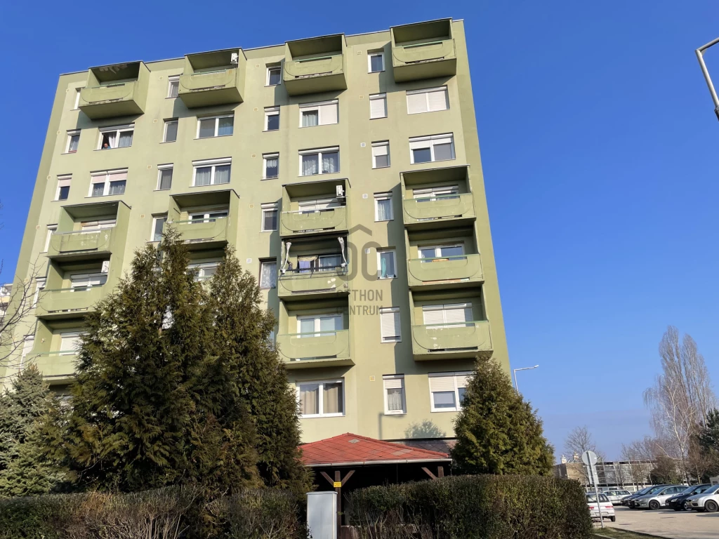 For sale panel flat, Veszprém, Jutasi úti lakótelep