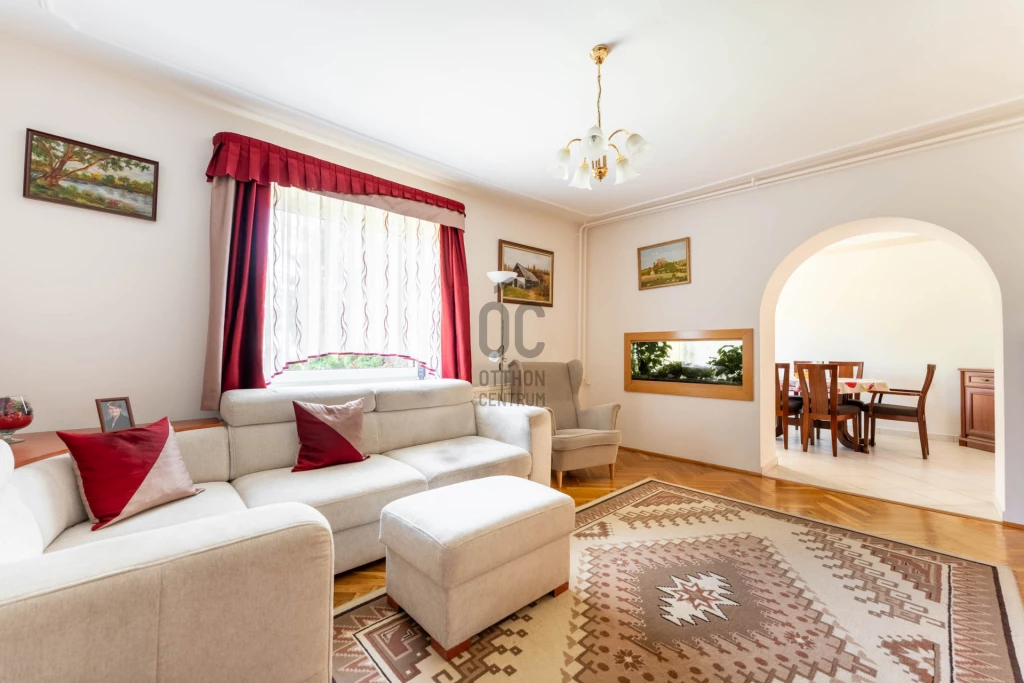 Eladó családi ház, Győr, Révfalu
