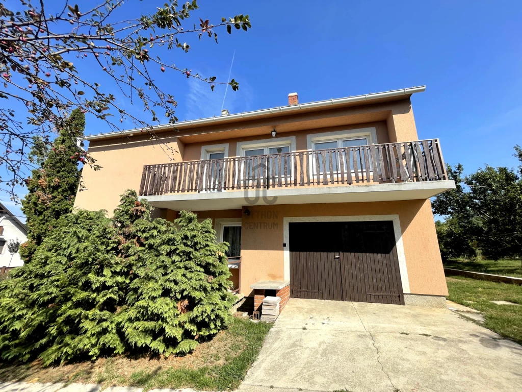 Eladó családi ház, Veszprémfajsz, Veszprémfajsz