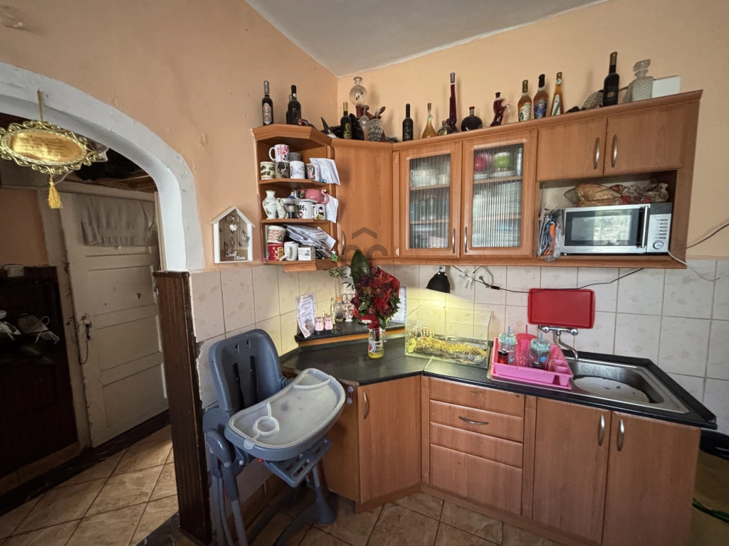 Eladó sorház, Várpalota, Kálvária