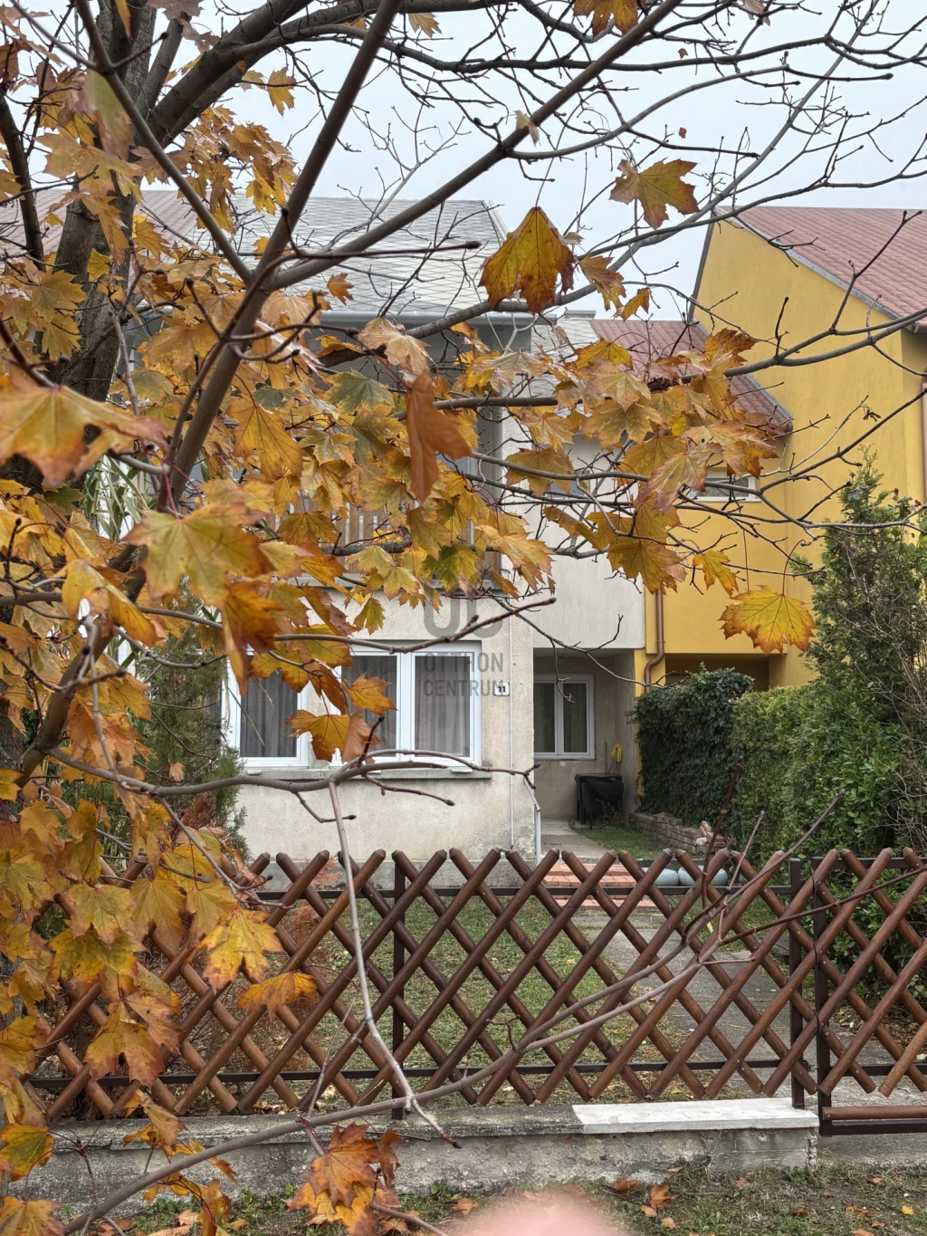 Eladó sorház, Várpalota, Kálvária