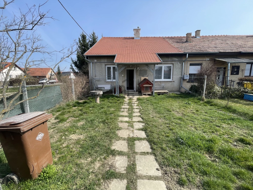 For sale brick flat, Veszprém, Szabadság lakótelep
