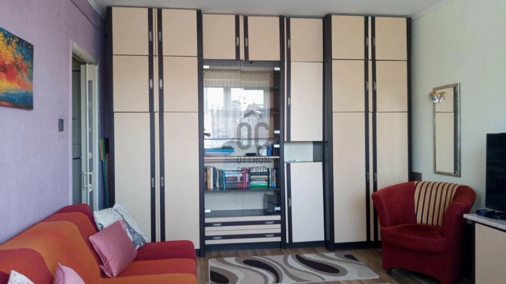 Eladó panellakás, Veszprém, Cholnoky