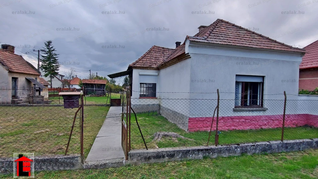 For sale house, Kajárpéc