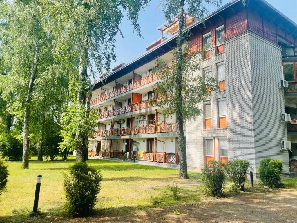 For sale brick flat, Budapest III. kerület, Rómaifürdő