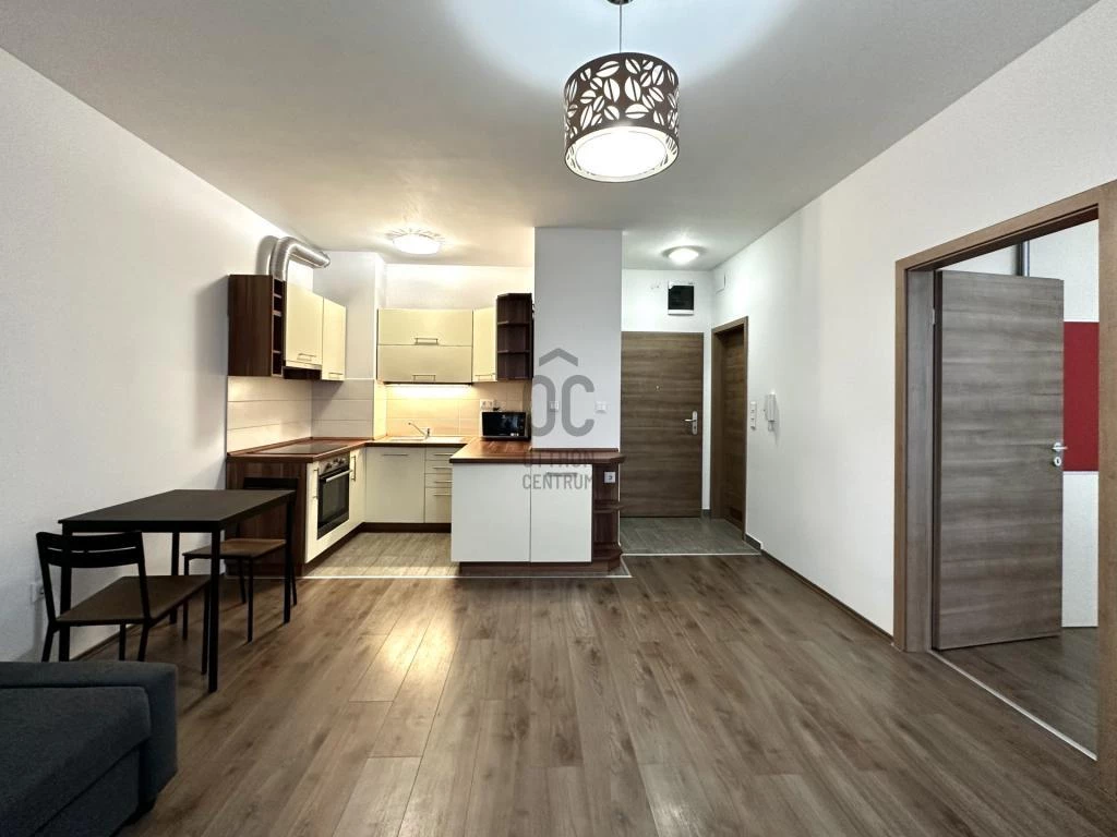 Eladó lakás Budapest 6. ker., Belső VI.
