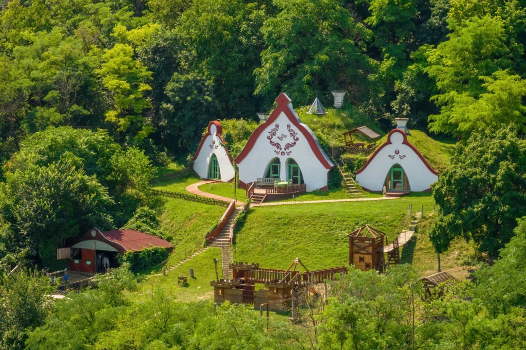 c3-1-name c2-63-name, Balatonendréd