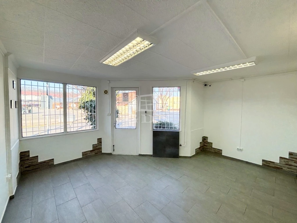 Eladó üzlet, Miskolc, Győri Kapu, Újgyőri főtér