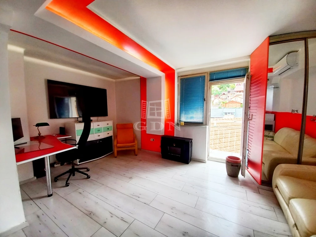 Eladó téglalakás, Miskolc, Belváros, Papszer utca