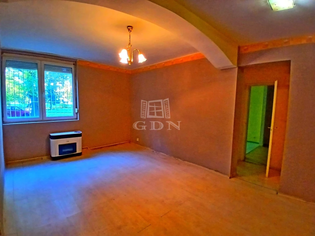 Eladó téglalakás, Miskolc, Kilián dél, Irinyi János utca