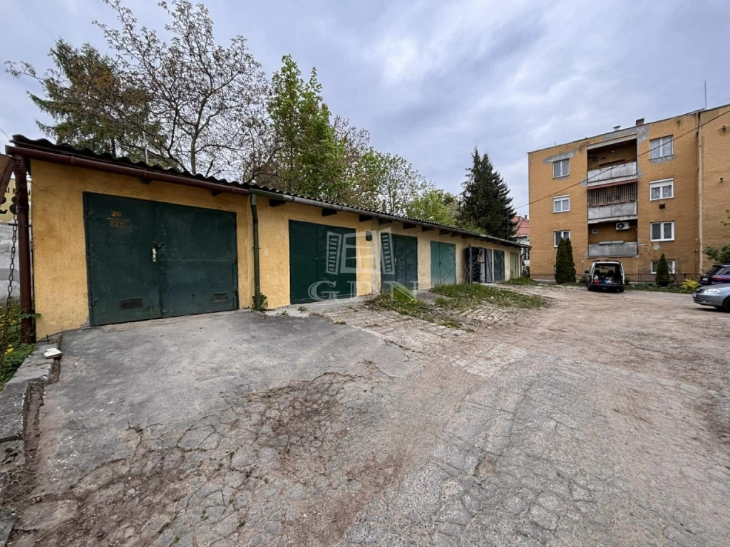 Eladó egyedi garázs, Miskolc, Csabai kapu, Csabai kapu 26.