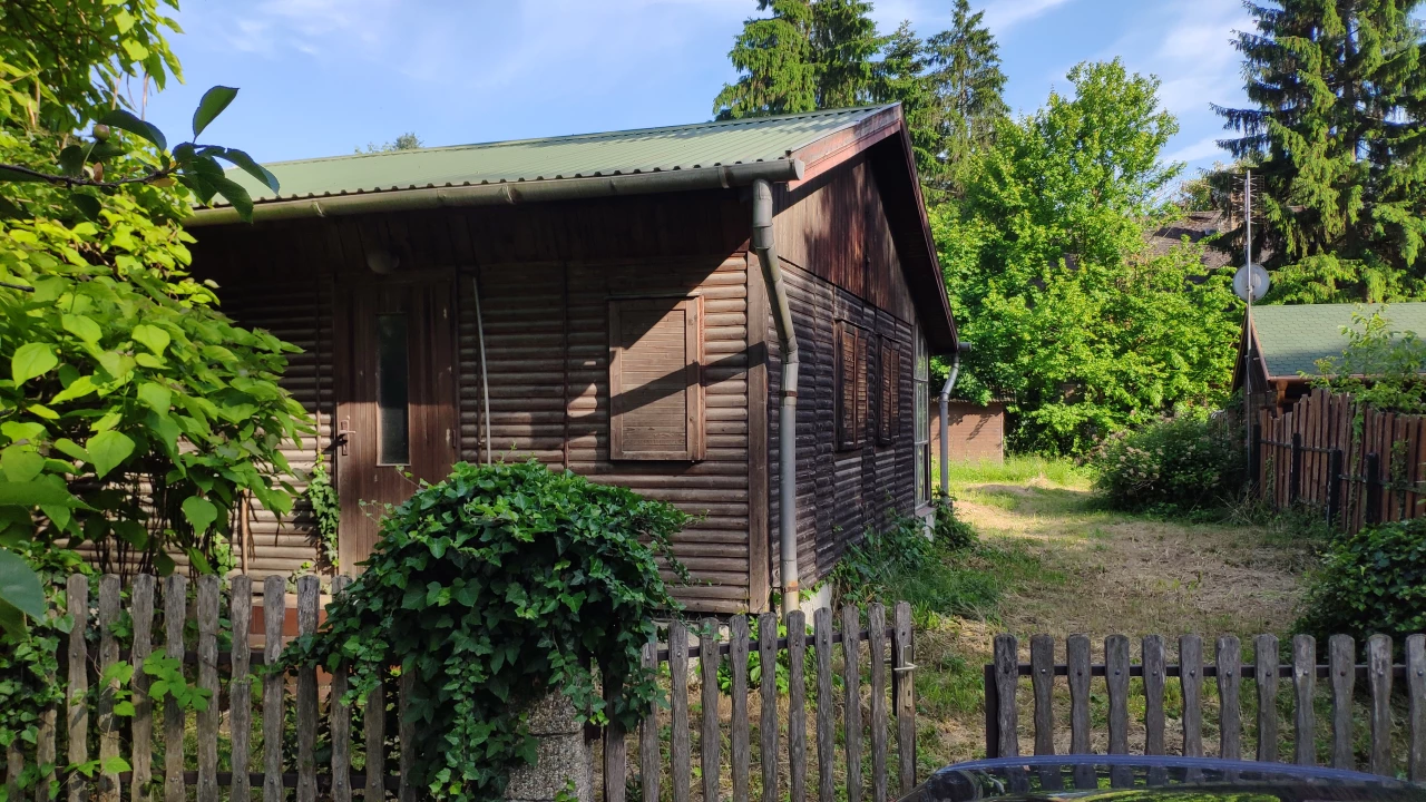 For sale house, Tata