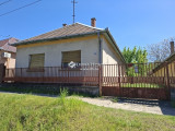 c3-1-name c2-1-name, Kerepes, Szabadság út