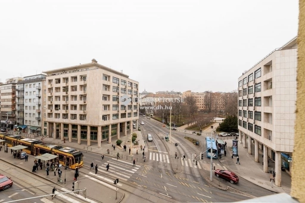 Eladó lakás, Budapest 2. ker.