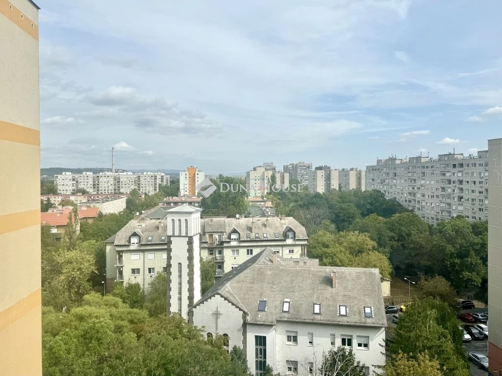 Eladó lakás, Budapest 3. ker.