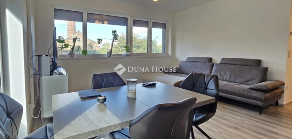 Eladó lakás, Budapest 3. ker.