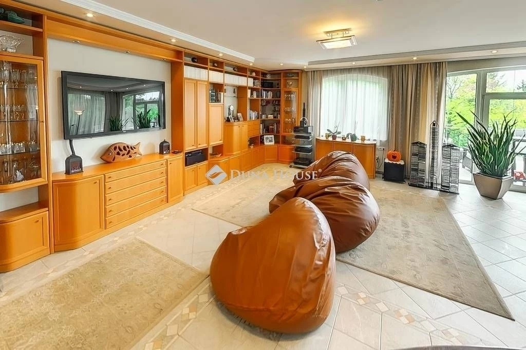 Eladó ház, Budapest 2. ker.