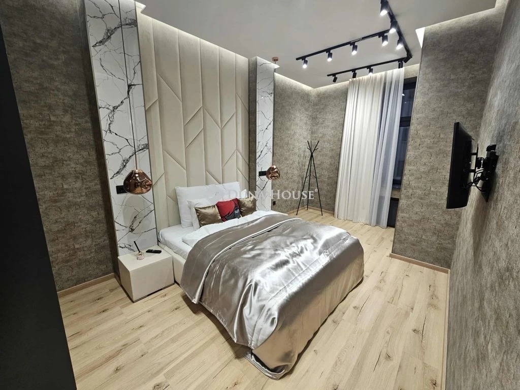 For sale panel flat, Budapest III. kerület, Békásmegyer, Juhász Gyula utca