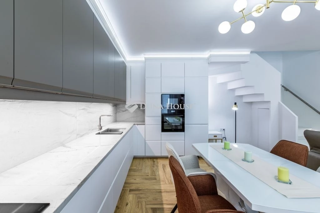 For sale brick flat, Budapest V. kerület