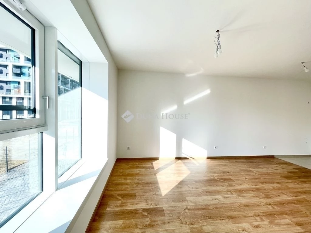 Eladó lakás, Budapest 3. ker.