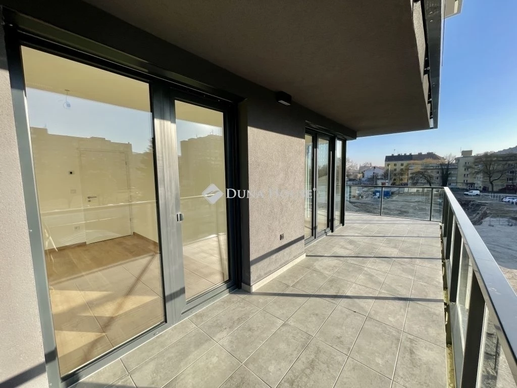 Eladó lakás, Budapest 3. ker.