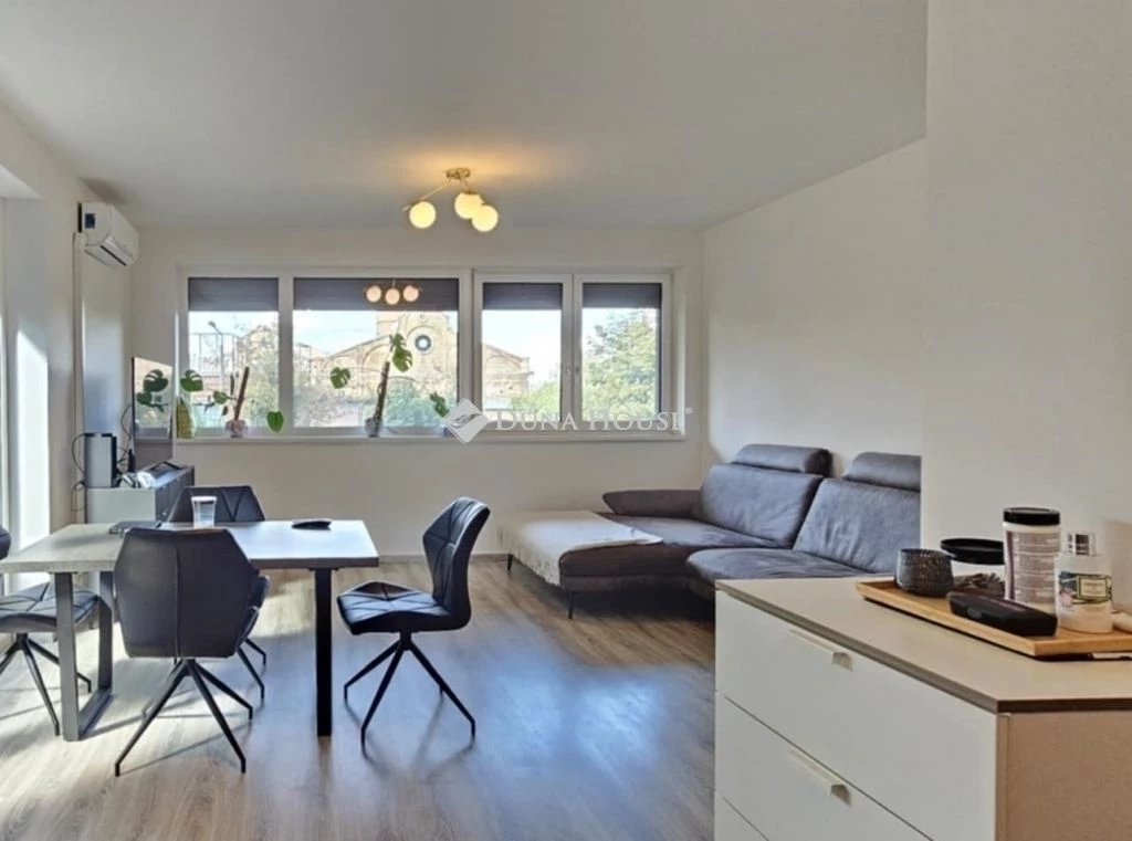 Eladó lakás, Budapest 3. ker.