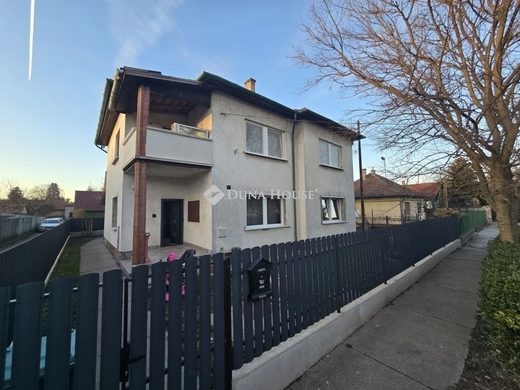Eladó ház, Dunaharaszti