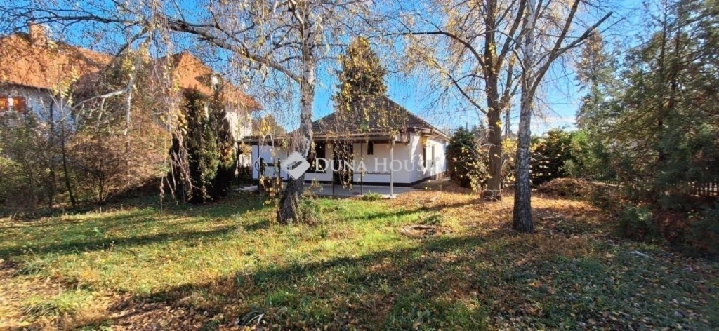 Eladó ház, Budapest 16. ker.