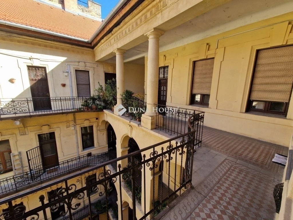 Eladó lakás, Budapest 8. ker.