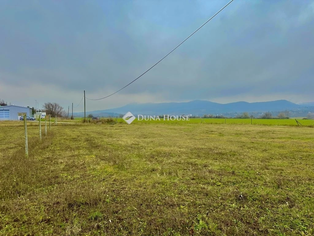 Eladó telek, Pilisvörösvár