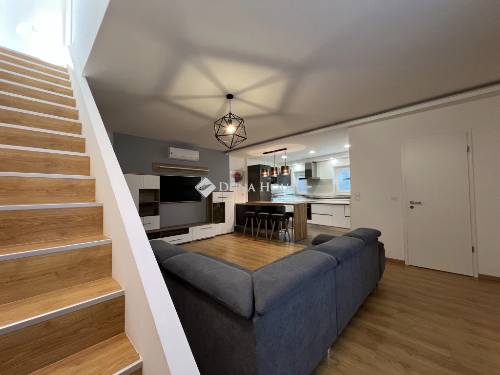 Eladó lakás, Budapest 6. ker.