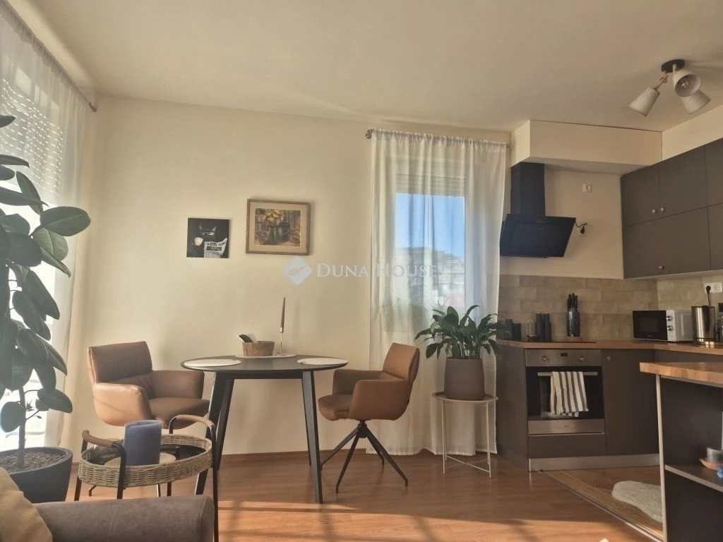 Eladó lakás, Budapest 11. ker.