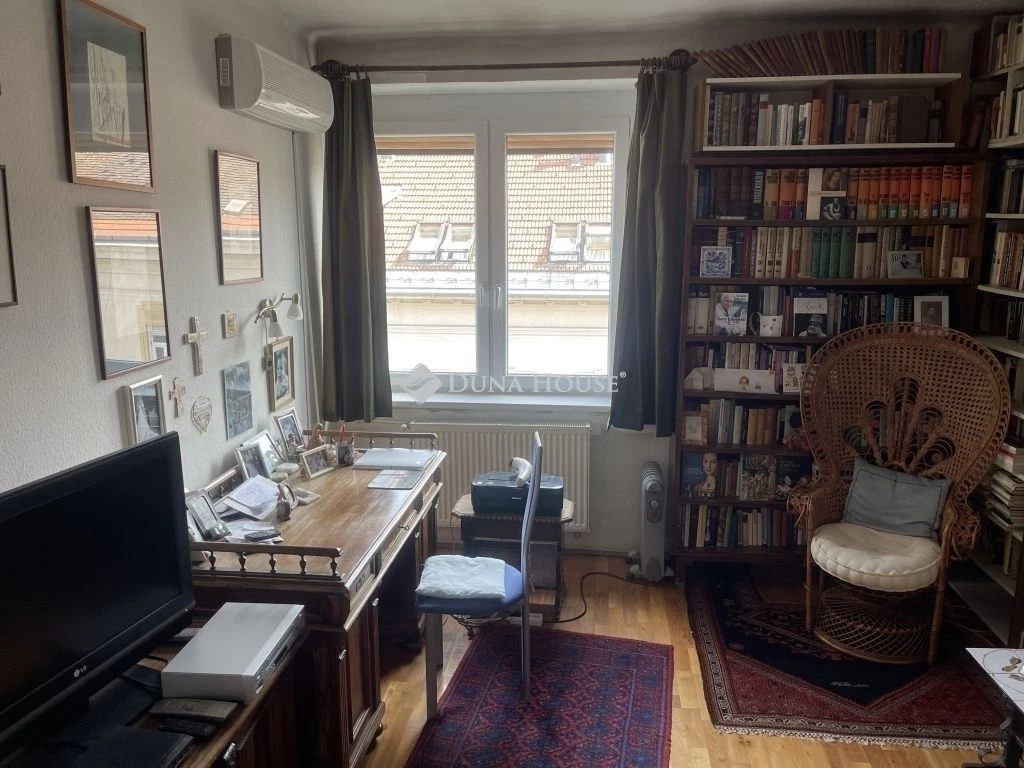 Eladó lakás, Budapest 8. ker.