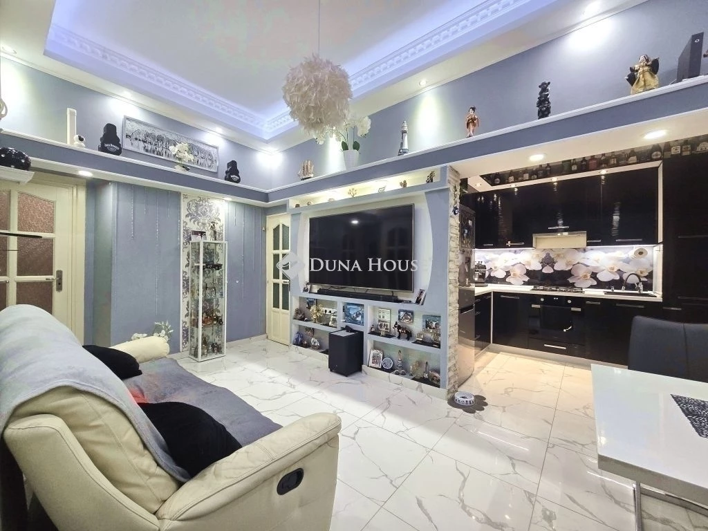 Eladó lakás, Budapest 8. ker.