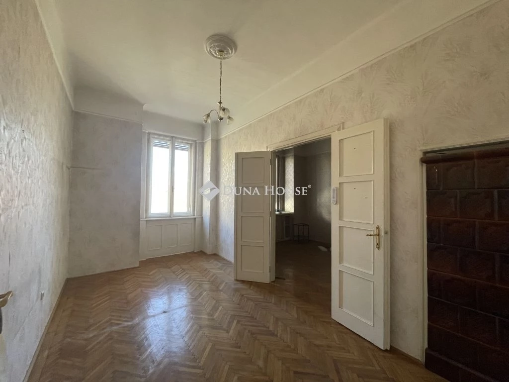 For sale brick flat, Budapest IX. kerület, Lónyay utca