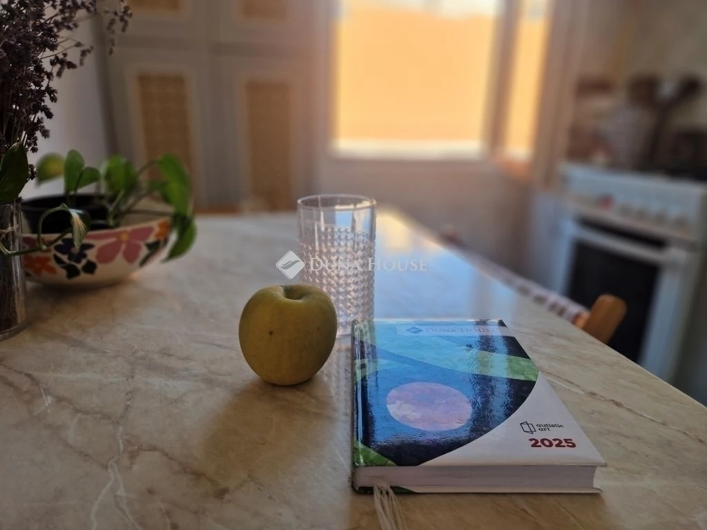 Eladó lakás, Budapest 8. ker.