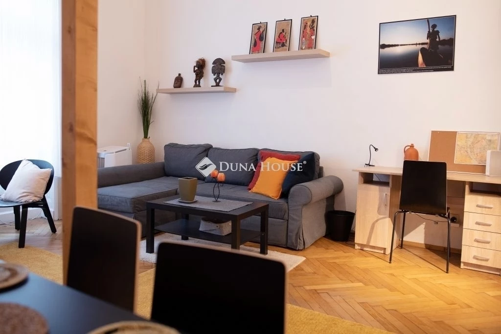 For sale brick flat, Budapest VII. kerület, Dohány utca