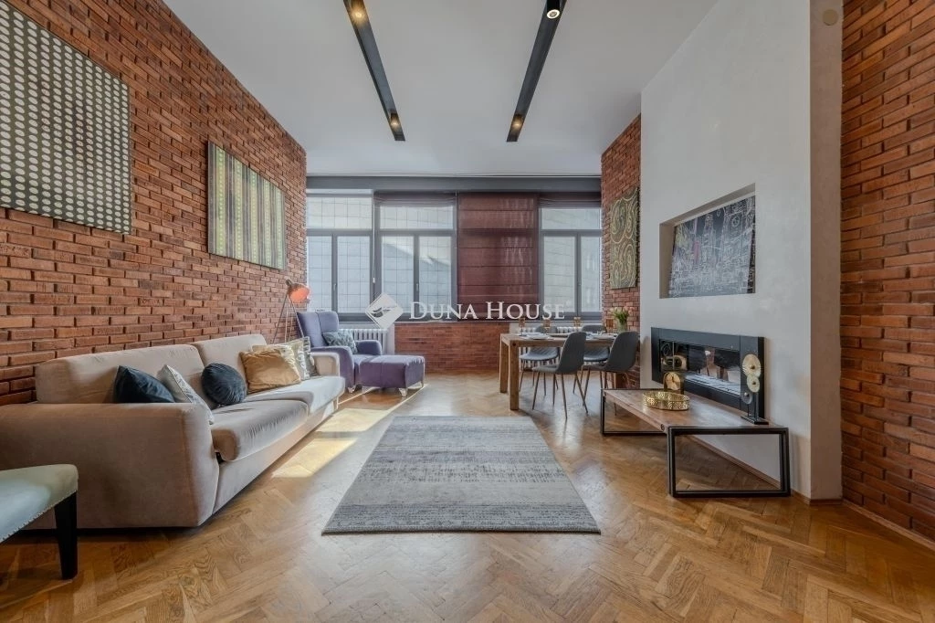 For sale brick flat, Budapest V. kerület, Deák Ferenc utca