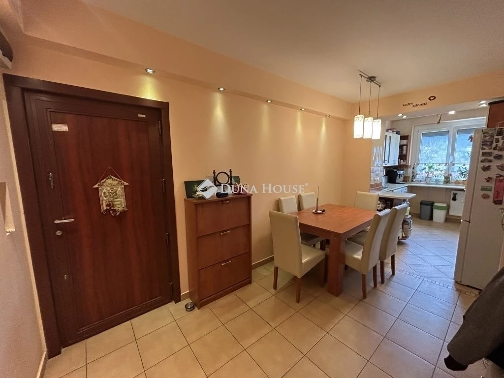 Eladó lakás, Budapest 3. ker.