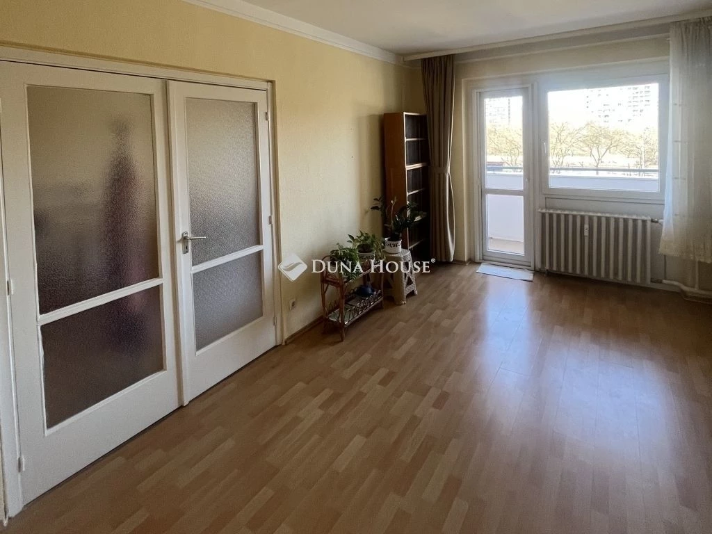 Eladó lakás, Budapest 3. ker.